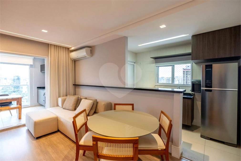 Apartamento à venda com 2 quartos, sendo 1 suíte, em Vila Gertrudes, São Paulo, SP