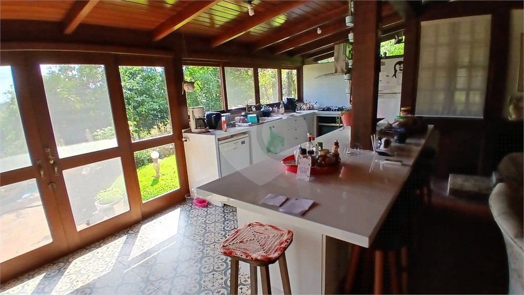 Casa à venda com 4 suítes no condomínio Sausalito, Mairiporã - SP