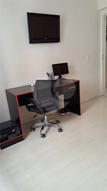 Apartamento à venda com 3 quartos, sendo 1 suíte,  em Vila Olímpia, São Paulo, SP