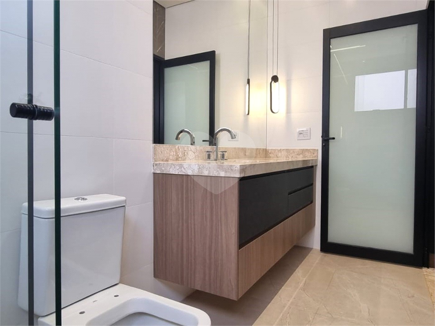Casa à venda com 4 suítes no condomínio Alphaville, Ribeirão Preto - SP