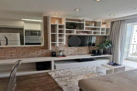 Apartamento à venda com 2 quartos em Parque Reboucas, São Paulo, SP