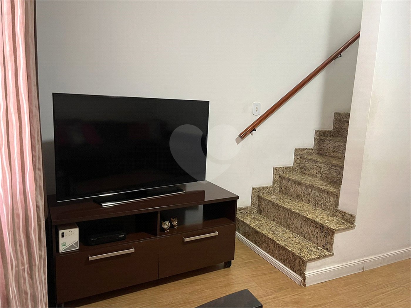 Casa à venda com 2 quartos, sendo 1 suíte, no condomínio Villa Faenza, São Paulo - SP