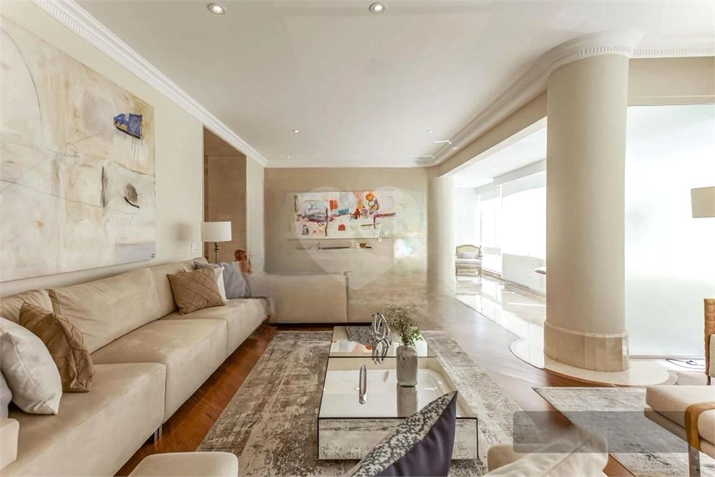 Apartamento à venda com 4 suítes em Jardim Fonte do Morumbi, São Paulo, SP