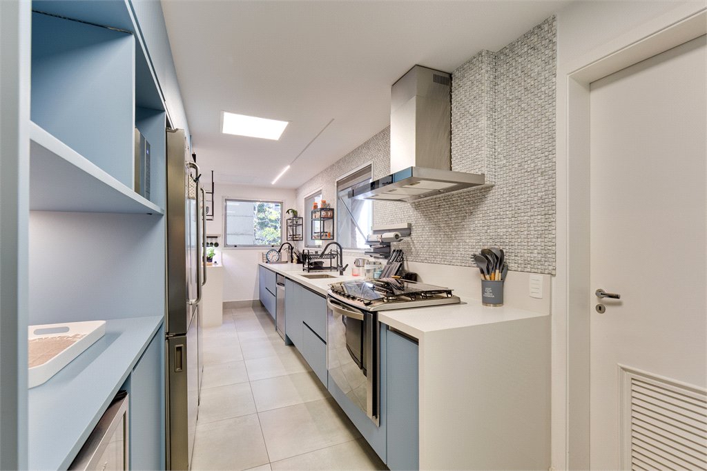 Apartamento à venda com 3 suítes em Granja Julieta, São Paulo, SP