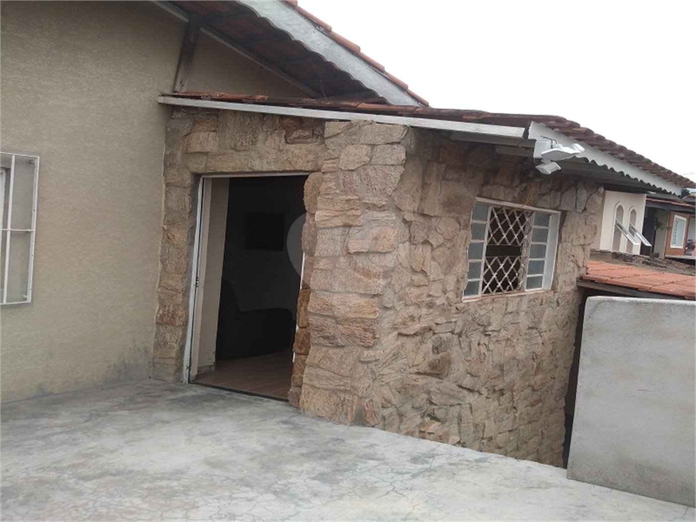 Casa Térrea à venda com 3 quartos em Jardim Alvinópolis, Atibaia, SP