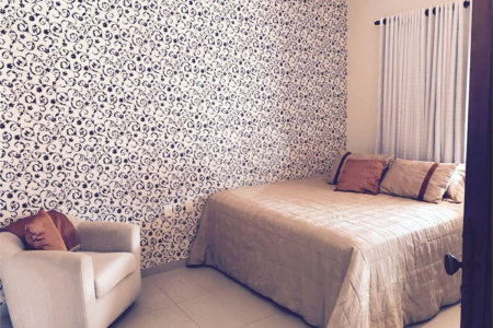 Sobrado à venda com 3 quartos, sendo 2 suítes, em Jardim Tropical, Cuiabá, MT