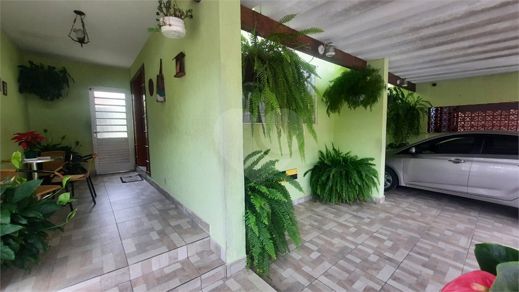 Casa à venda com 4 quartos, sendo 1 suíte,  em Vila Rosália, Guarulhos, SP
