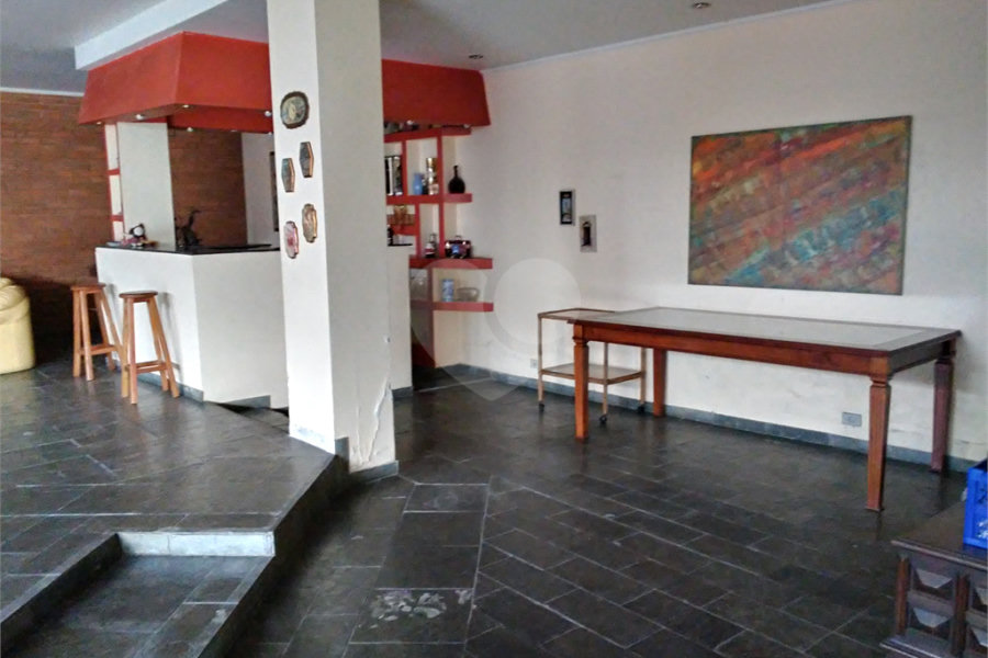 Casa à venda com 5 quartos, sendo 2 suítes, em Tremembé, São Paulo, SP