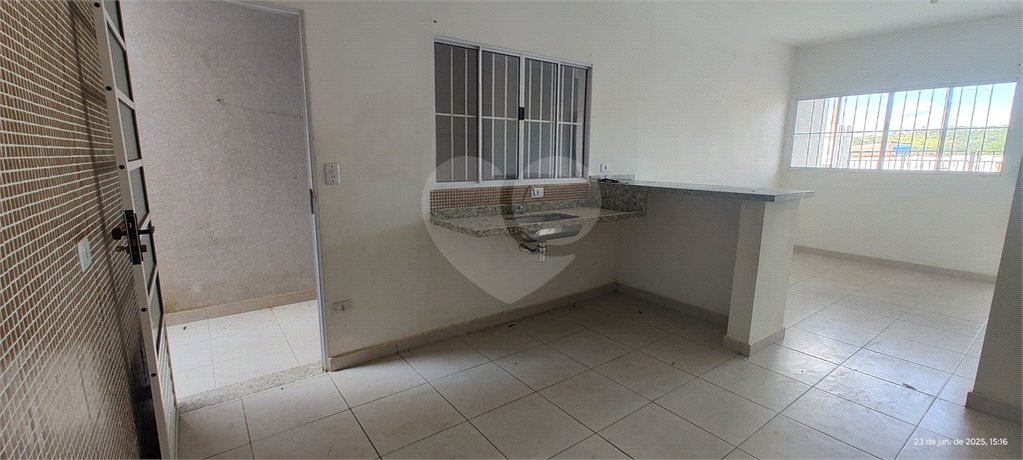Casa à venda com 2 quartos em Jardim Imperial, Atibaia, SP