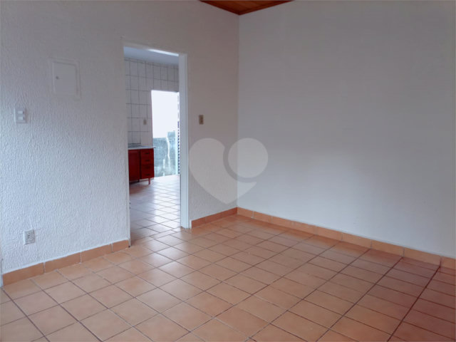 Sobrado à venda com 2 quartos em Jaraguá, São Paulo, SP