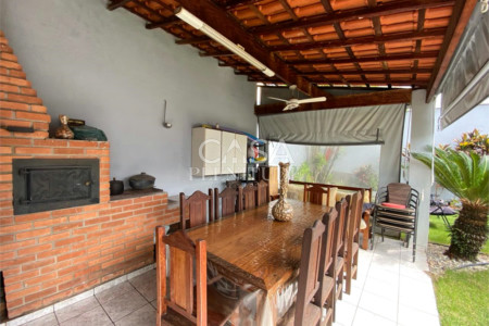 Casa à venda com 3 quartos, sendo 1 suíte,  em Jardim do Sol, Sorocaba, SP