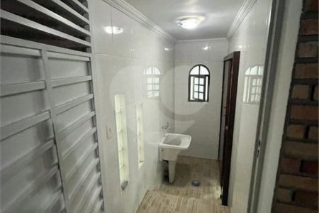 Sobrado à venda com 2 quartos, sendo 1 suíte, em Vila Ré, São Paulo, SP
