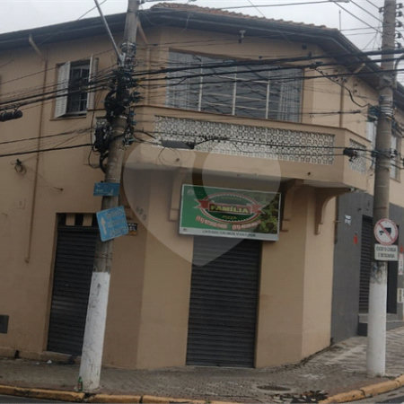 Sobrado à venda com 4 quartos em Calmon Viana, Poá, SP