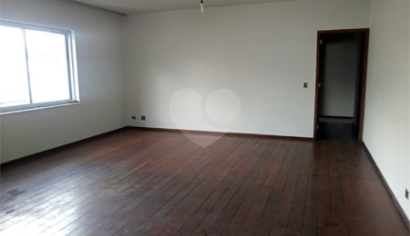 Apartamento à venda com 4 quartos, sendo 1 suíte,  em Tijuca, Rio de Janeiro, RJ
