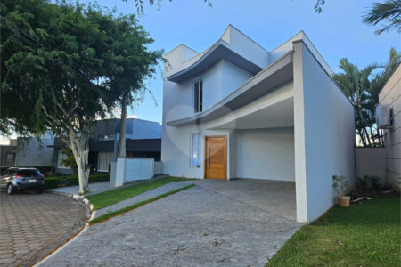 Casa à venda com 4 suítes no condomínio Portal da Vila Rica, Itu - SP