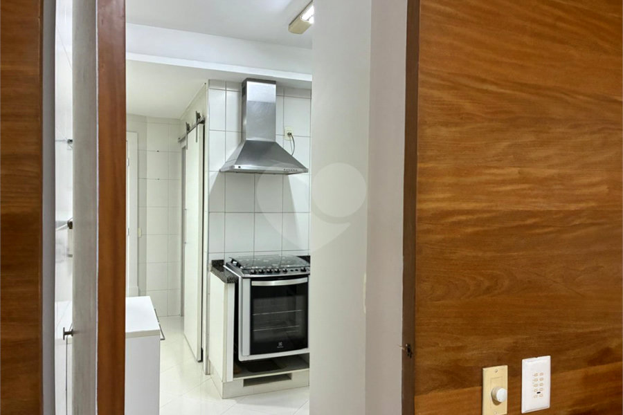 Apartamento à venda com 3 quartos, sendo 1 suíte, em Vila Guilherme, São Paulo, SP