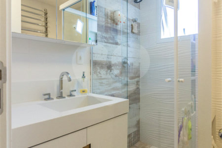 Apartamento à venda com 3 suítes em Alto da Lapa, São Paulo, SP