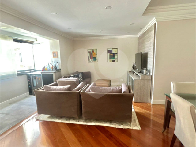 Apartamento à venda com 3 quartos, sendo 1 suíte,  em Jardim São Paulo(zona Norte), São Paulo, SP