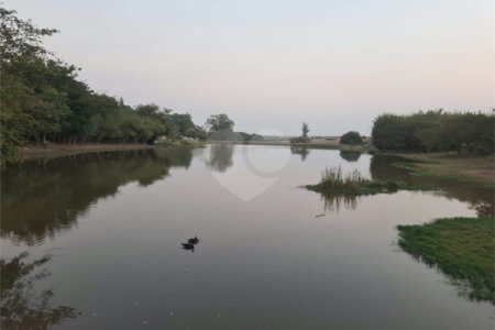 Terreno à venda no condomínio Jardins do Golfe Residencial Indaiatuba, Indaiatuba - SP