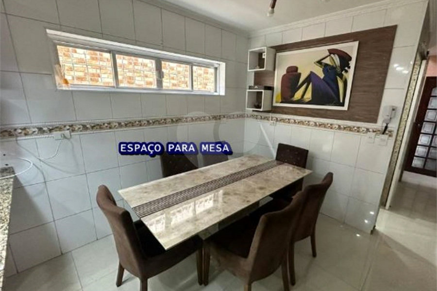 Sobrado à venda com 3 quartos, sendo 1 suíte, em Jardim Aricanduva, São Paulo, SP
