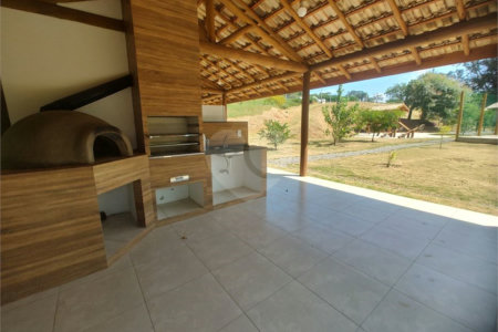 Terreno à venda no condomínio Residencial Solar São Judas Tadeu, Piracaia - SP