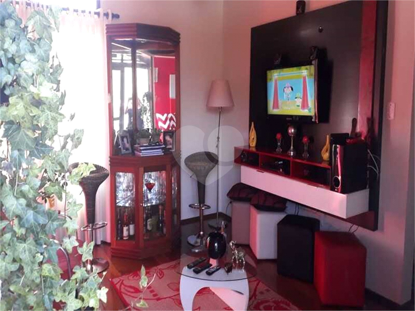Apartamento à venda com 1 quarto em Esplanada Mendes Moraes, São Roque, SP