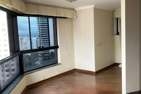 Apartamento à venda com 4 quartos, sendo 3 suítes, em Vila Suzana, São Paulo, SP