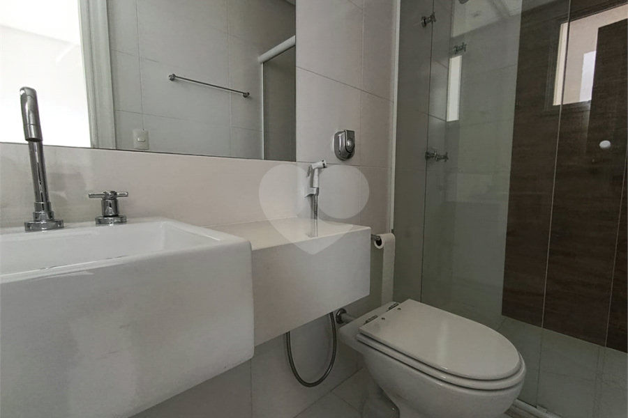 Apartamento para alugar com 3 suítes em Jardim Virgínia, Guarujá, SP
