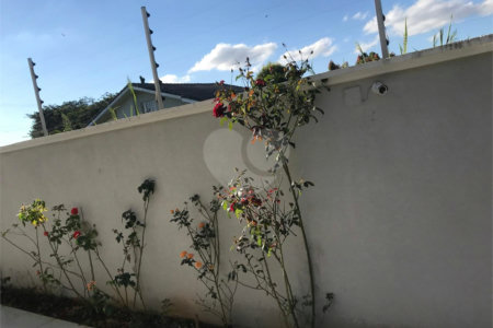 Casa à venda com 5 quartos, sendo 3 suítes, em Loteamento Jardim Morumbi, Atibaia, SP