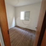 Casa à venda com 3 quartos, sendo 1 suíte,  no condomínio Vale dos Gansos, Mairiporã - SP