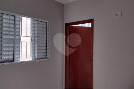 Casa à venda com 2 quartos, sendo 1 suíte, em Jardim Del Rei, Araraquara, SP