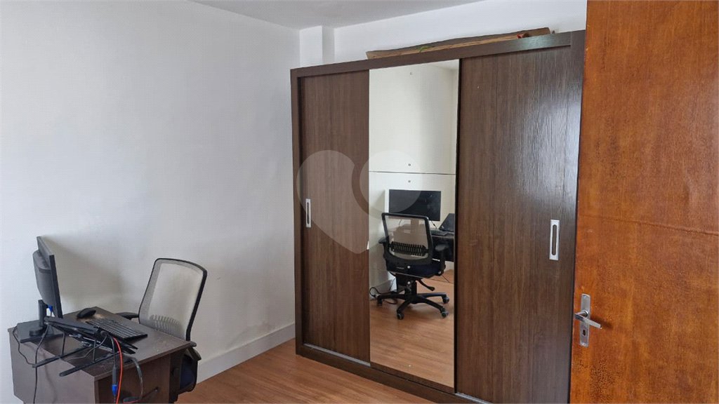 Casa à venda com 2 quartos, sendo 1 suíte, no condomínio A.m.costa, São Paulo - SP