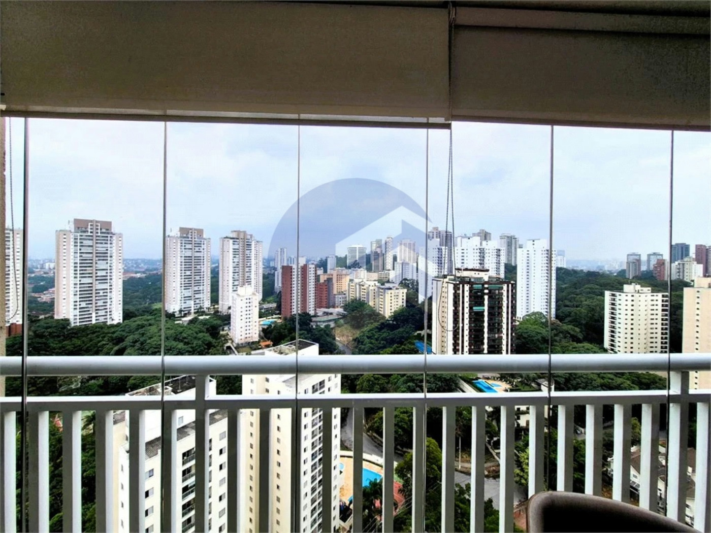 Apartamento à venda com 3 quartos, sendo 3 suítes, em Lar São Paulo, São Paulo - SP
