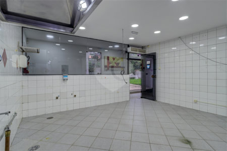 Sobrado à venda ou para alugar com 1 quarto em Chácara Santo Antônio (zona Sul), São Paulo, SP