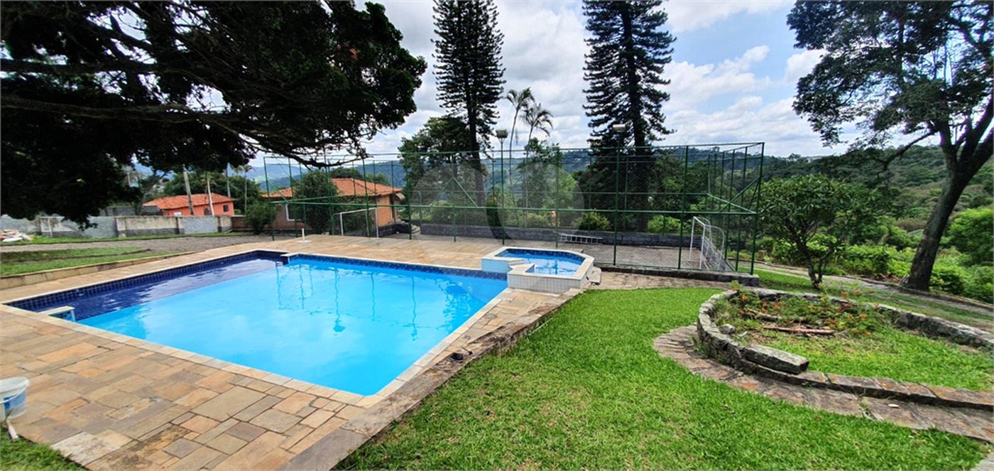 Chácara à venda com 2 quartos em Luiz Fagundes, Mairiporã, SP