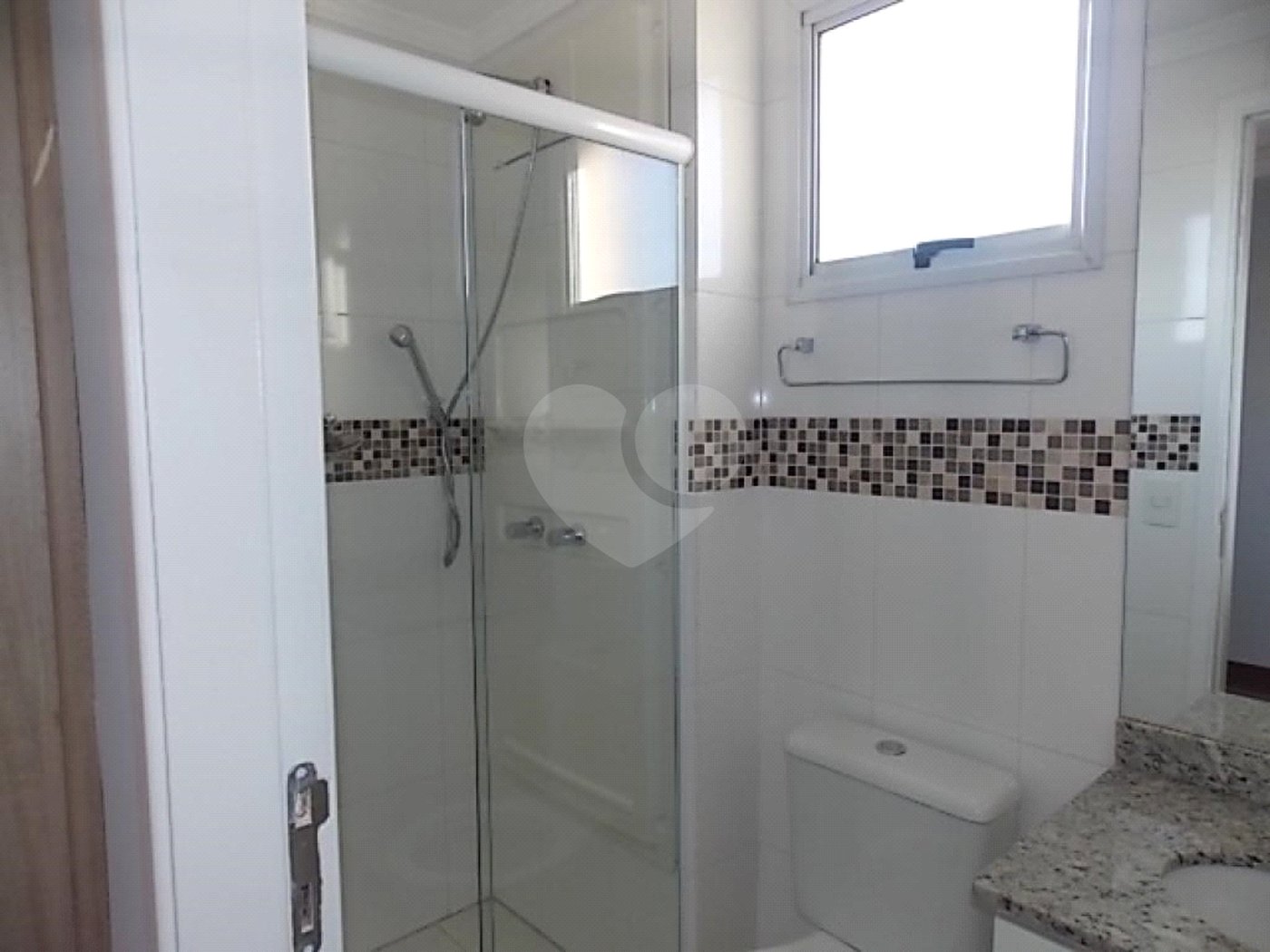 Apartamento à venda com 3 quartos, sendo 2 suítes,  em Jardim Arpoador, São Paulo, SP