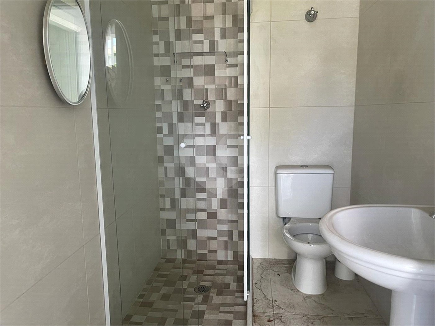 Casa de Vila à venda com 3 quartos, sendo 1 suíte, em Jardim Hípico, São Paulo, SP