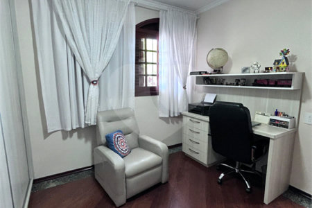 Casa à venda com 3 quartos, sendo 1 suíte, em Jardim do Lago, Jundiaí, SP