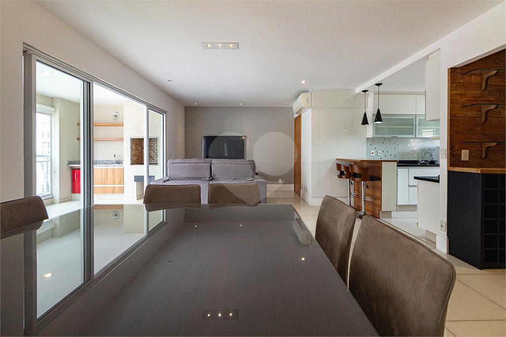 Apartamento à venda ou para alugar com 3 suítes em Perdizes, São Paulo, SP