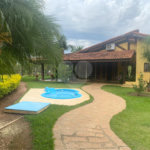 Casa à venda com 8 quartos, sendo 4 suítes, no condomínio Santa Filomena, Salto - SP