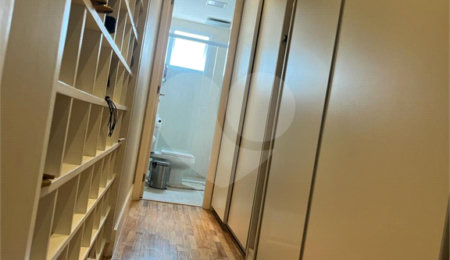 Apartamento à venda com 3 suítes em Vila Olímpia, São Paulo, SP