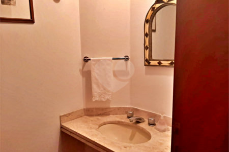 Apartamento à venda com 4 quartos, sendo 3 suítes,  em Itaim Bibi, São Paulo, SP