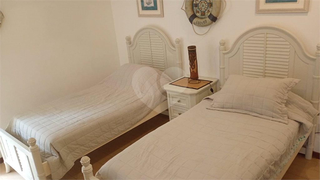 Casa à venda com 5 suítes em Ferradura, Armação dos Búzios, RJ