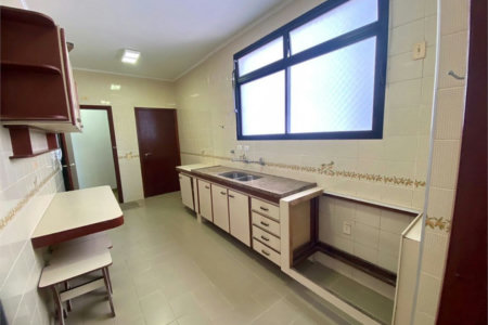 Apartamento Residencial à venda, Centro, Guarujá - AP1385.