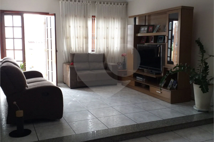 Casa à venda com 3 suítes em Vila Nova Cachoeirinha, São Paulo, SP