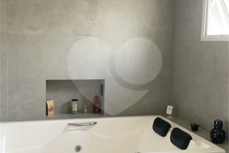 Apartamento na Mooca com 204 m² com vista maravilhosa, sendo 3 suítes e 4vagas.