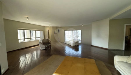 Apartamento à venda com 4 quartos, sendo 2 suítes,  em Vila Suzana, São Paulo, SP