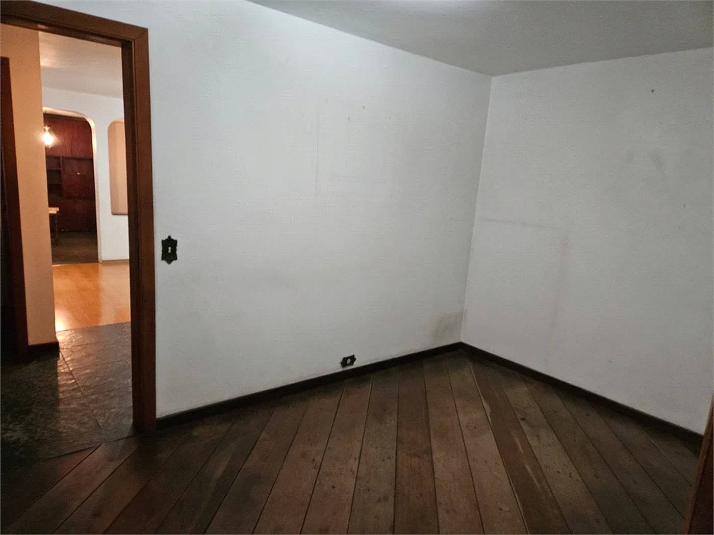 Sobrado à venda com 3 quartos, sendo 1 suíte, em Cidade Monções, São Paulo, SP