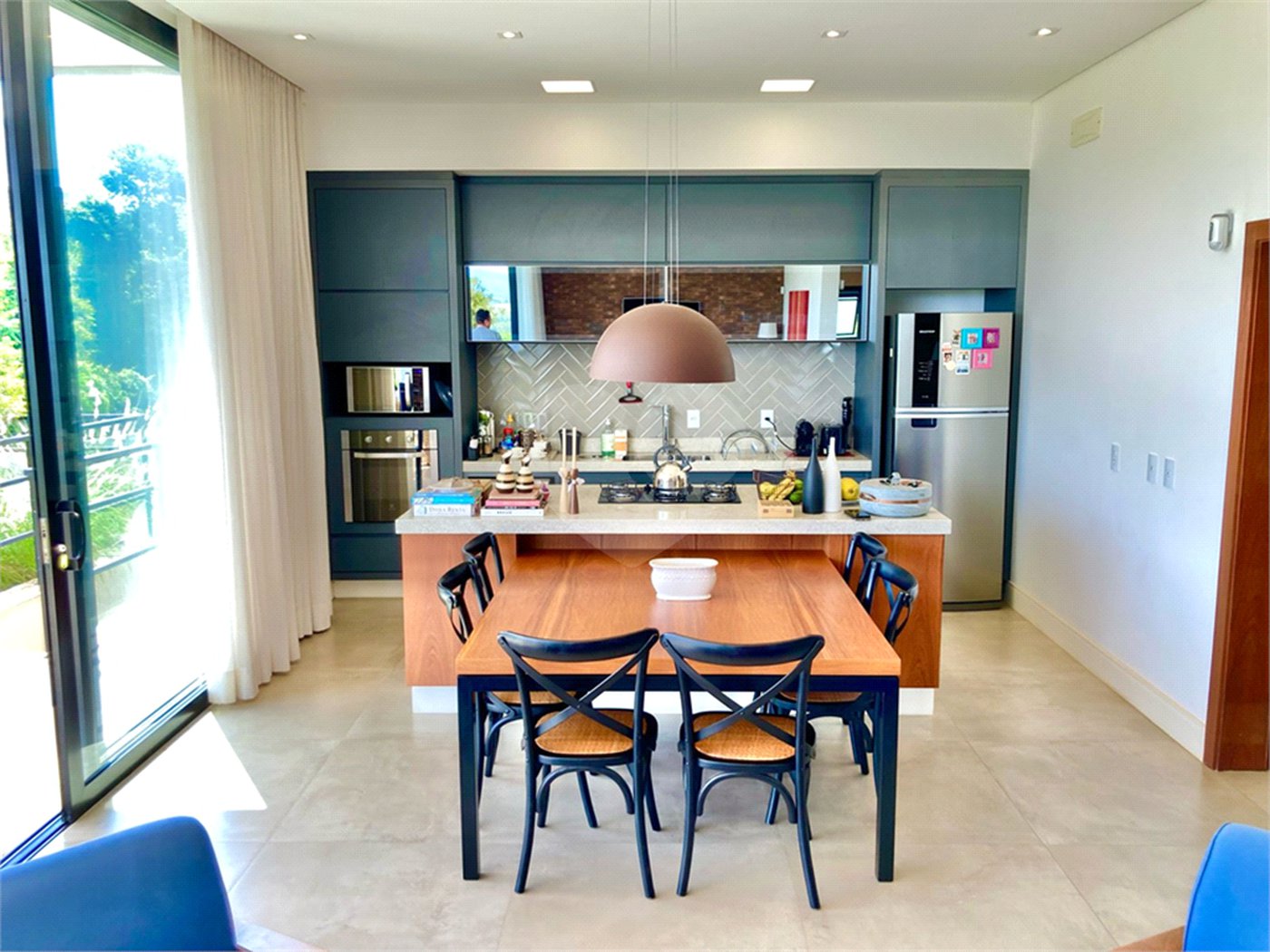 Casa à venda com 5 suítes em Glebas, Louveira, SP