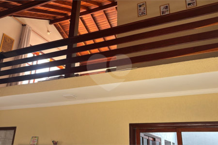 Sobrado à venda com 5 quartos, sendo 3 suítes,  em Jardim Recanto do Valle, Indaiatuba, SP